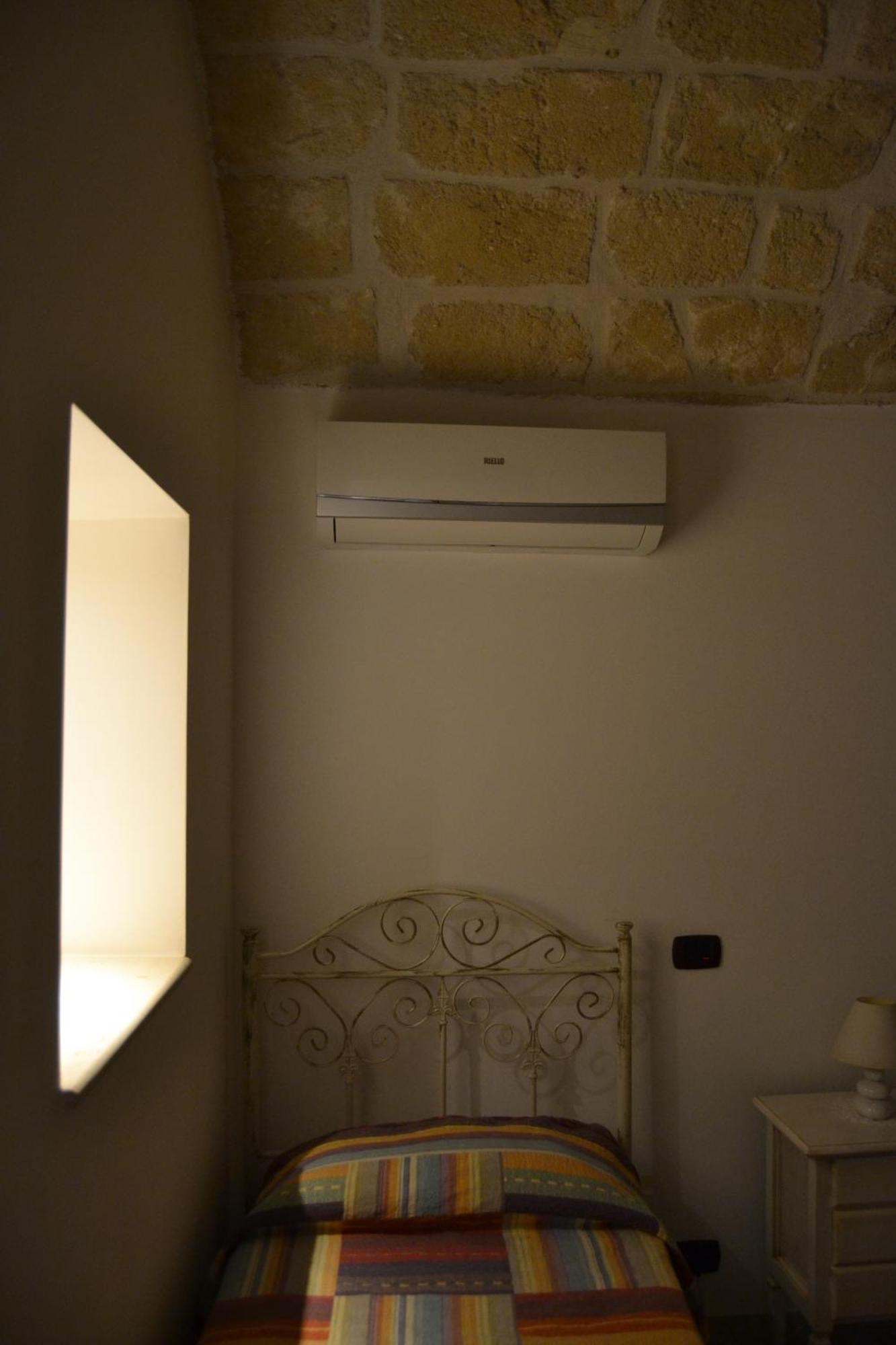 Al Borgo Antico Ristorante E B&B Crispiano Buitenkant foto