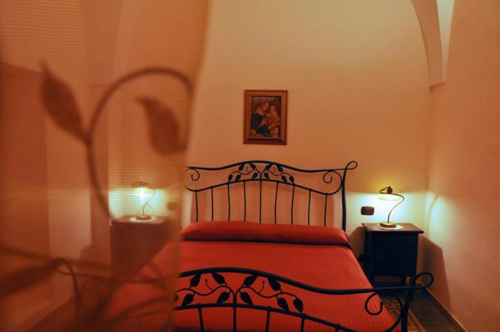 Al Borgo Antico Ristorante E B&B Crispiano Buitenkant foto