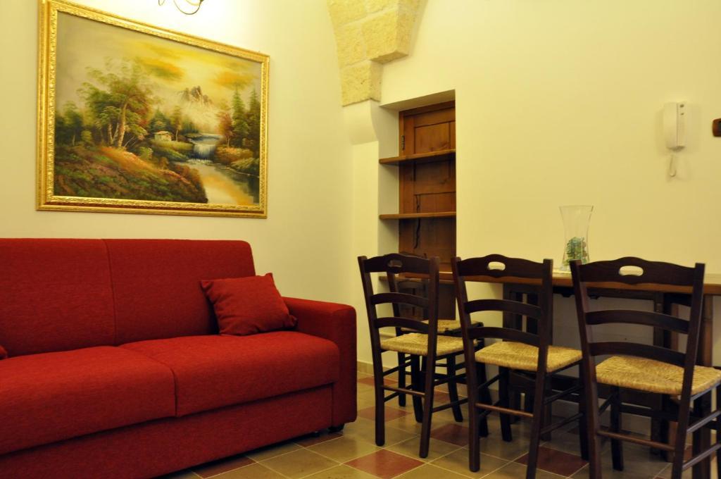 Al Borgo Antico Ristorante E B&B Crispiano Buitenkant foto